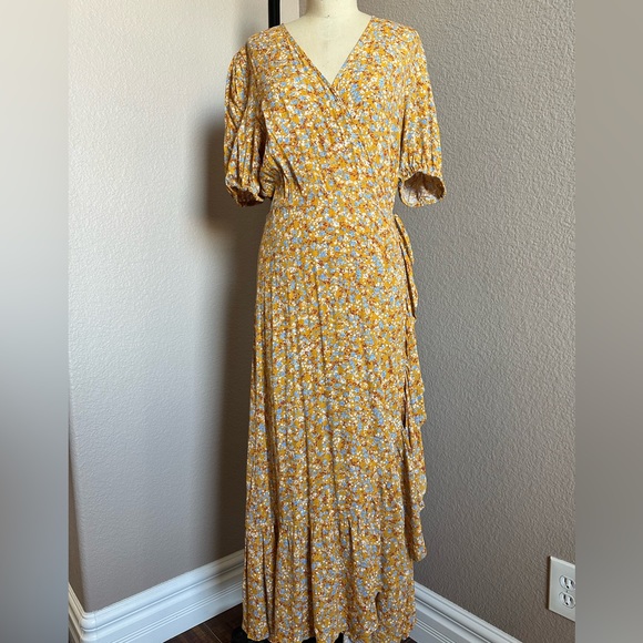 Cotton On summer wrap floral maxi dress - Picture 1 of 9